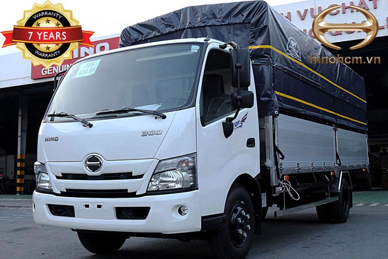 Xe tải Hino 300 thùng inox bửng nhôm