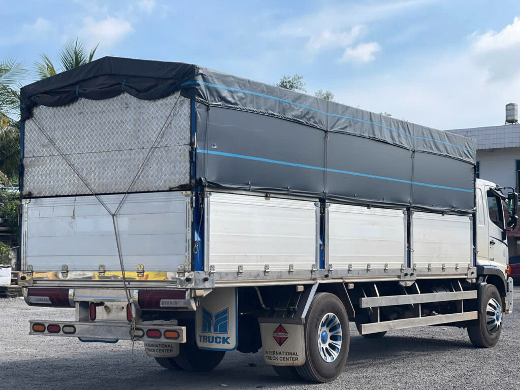 Giá xe tải Hino 8 tấn cũ 1782269129035 6481597431963143183 g1316919575055446714 24f38d1b0aa2acb746ff7f42225c3276