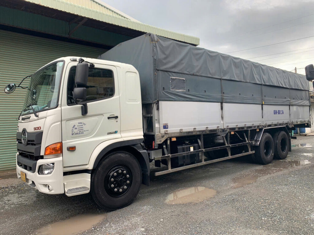 Giá xe tải Hino 15 tấn cũ 1783214756346 5092125533627157078 5092125533627157078 83ebe4a3bc36217e6db799f8fb8f99c1
